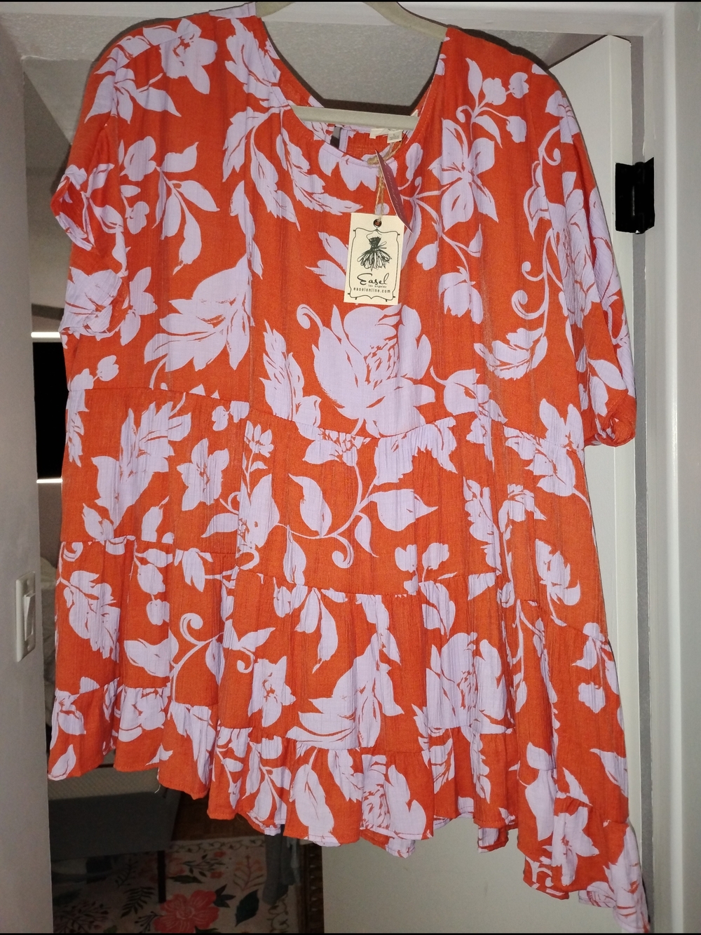 easel Coral Red and Lavender Floral Tiered Tunic